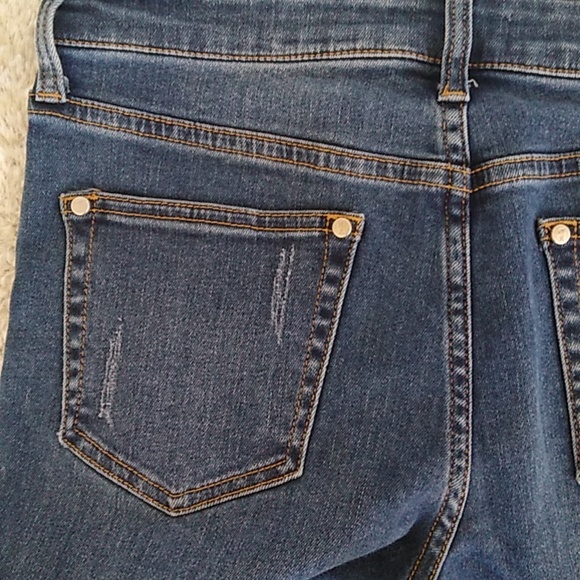 Pilcro Parallel Jeans - Picture 16 of 16